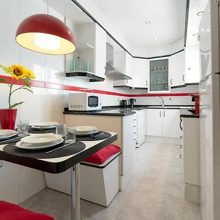 Petunia: Gran Atico En El Centro De Apartman